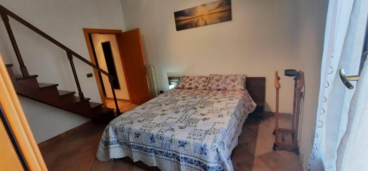 Sarika House Apartment เมสเตร ภายนอก รูปภาพ