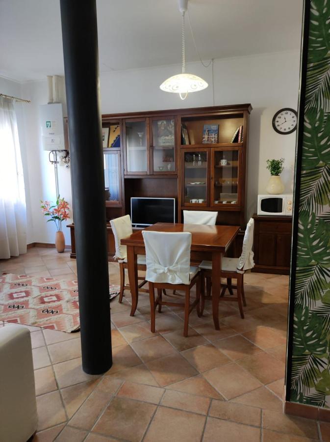 Sarika House Apartment เมสเตร ภายนอก รูปภาพ
